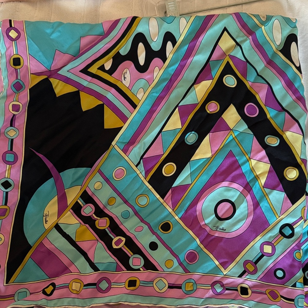 Pucci Silk 90cm Geometric Silk Scarf